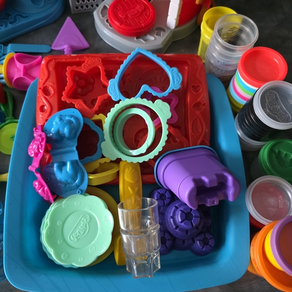 🧡 Play-Doh Creation Sets - Picture 2 of 16